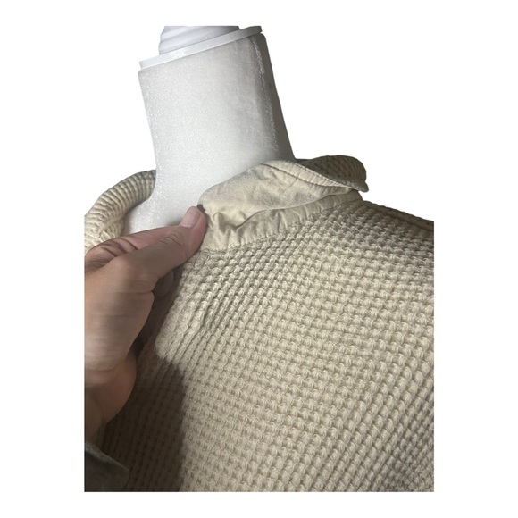 Cream Waffle-Knit Laggenlook Cardigan | Crossing Pointe | Linen Blend - Picture 3 of 5